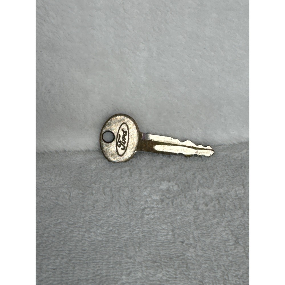 Vintage Ford Key Silver Good